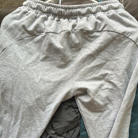 DOYOUEVEN sweats - Picture 2 of 2